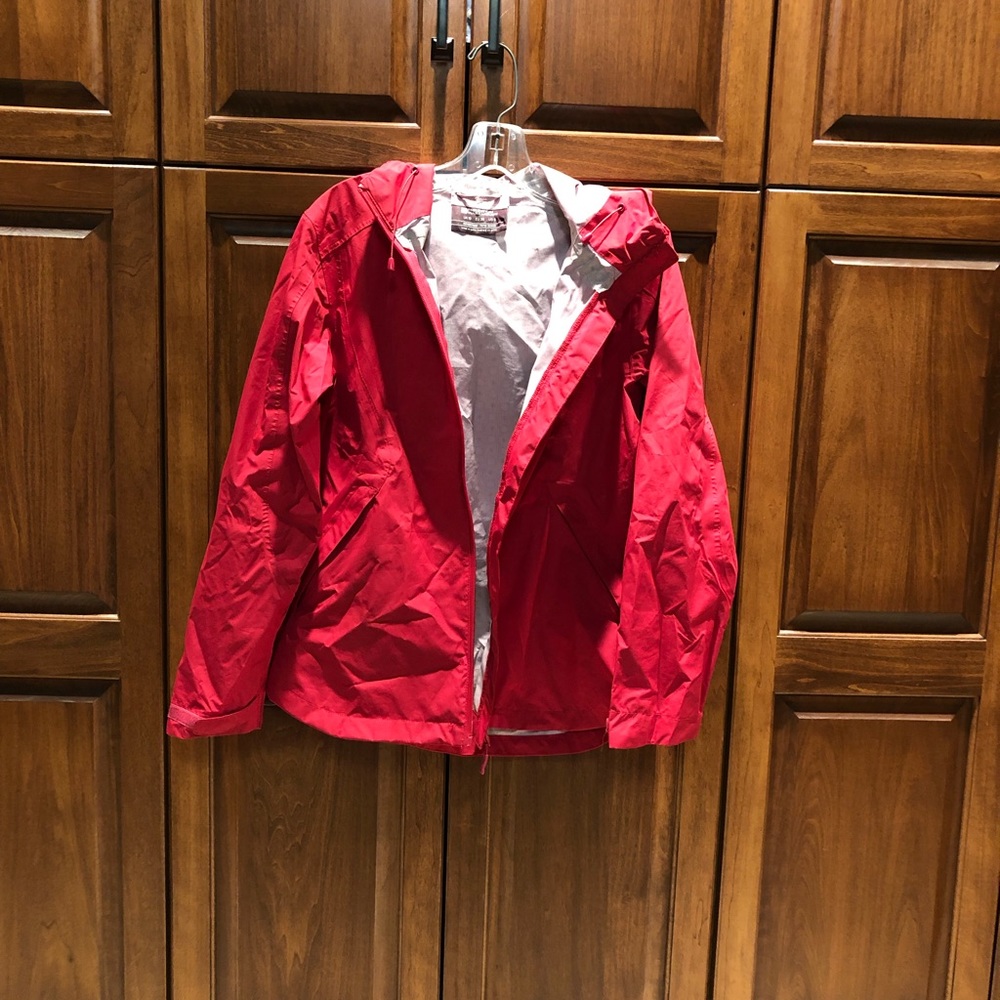 Mountain Warehouse rain coat
